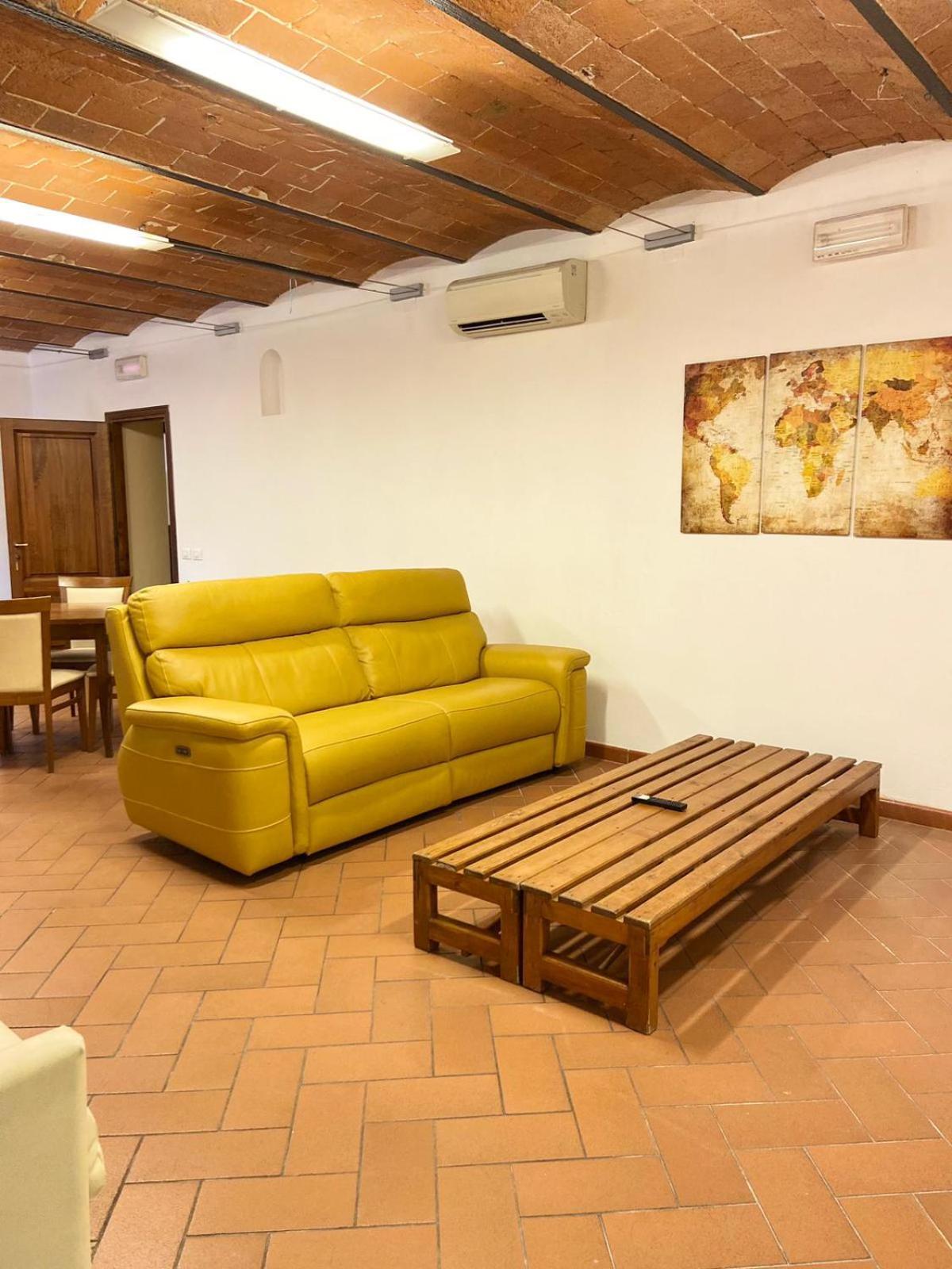 Bed and Breakfast Casale Dei Cento Acri Florencia Exterior foto